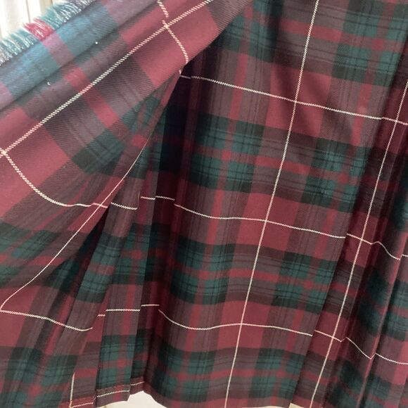 Waist Measuring Sz 26” WPL8046 Charter Club Skirt Plaid Red and Geeen Scotland - Picture 4 of 11